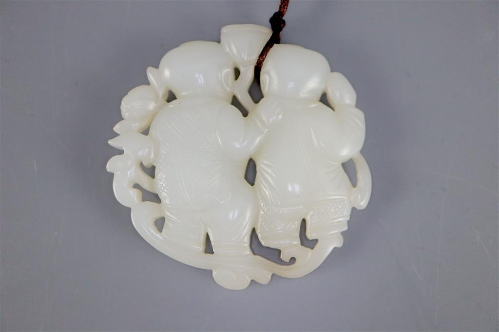 A Chinese white jade twin boys plaque, 5.5cm